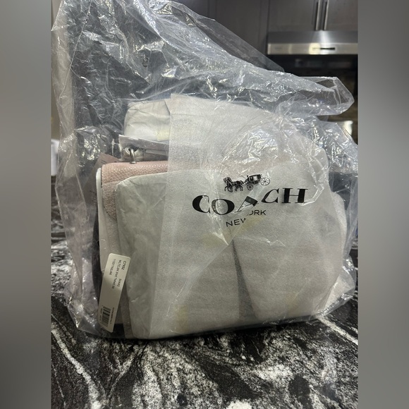 NEW Coach Tammie Shoulder Bag Cranberry Multi - Picture 2 of 8